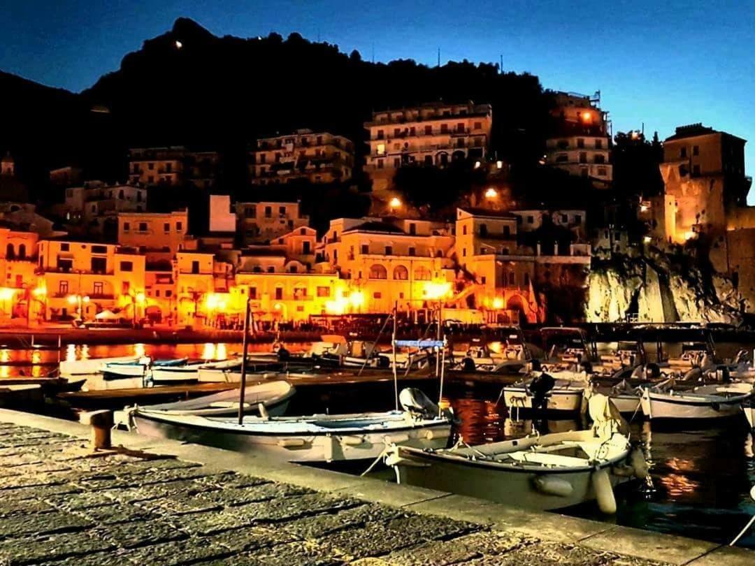 Amalfi Coast Couette-café Cetara